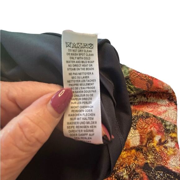 Adrianna Papell Floral Surplice Dress - Size 22 - Picture 13 of 15